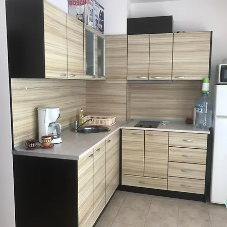 Apolon 8 Ravda Daire